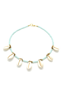 Short necklace with Shells & Light blue beads