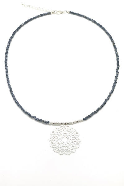 Short necklace Mandala Silver